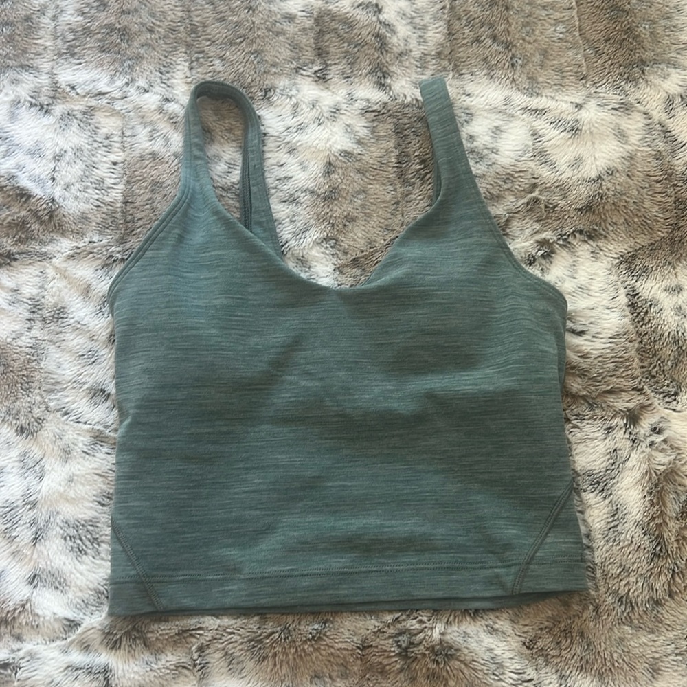 LuluLemon cropped top w/ padding